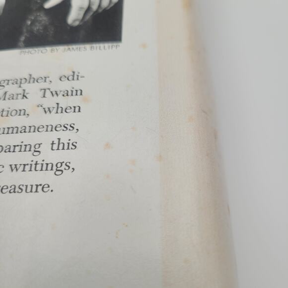 The Comic Mark Twain Reader Hardcover Book 1977 - Picture 2 of 16
